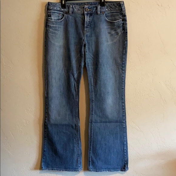 Women’s Sliver Jeans - Picture 1 of 8